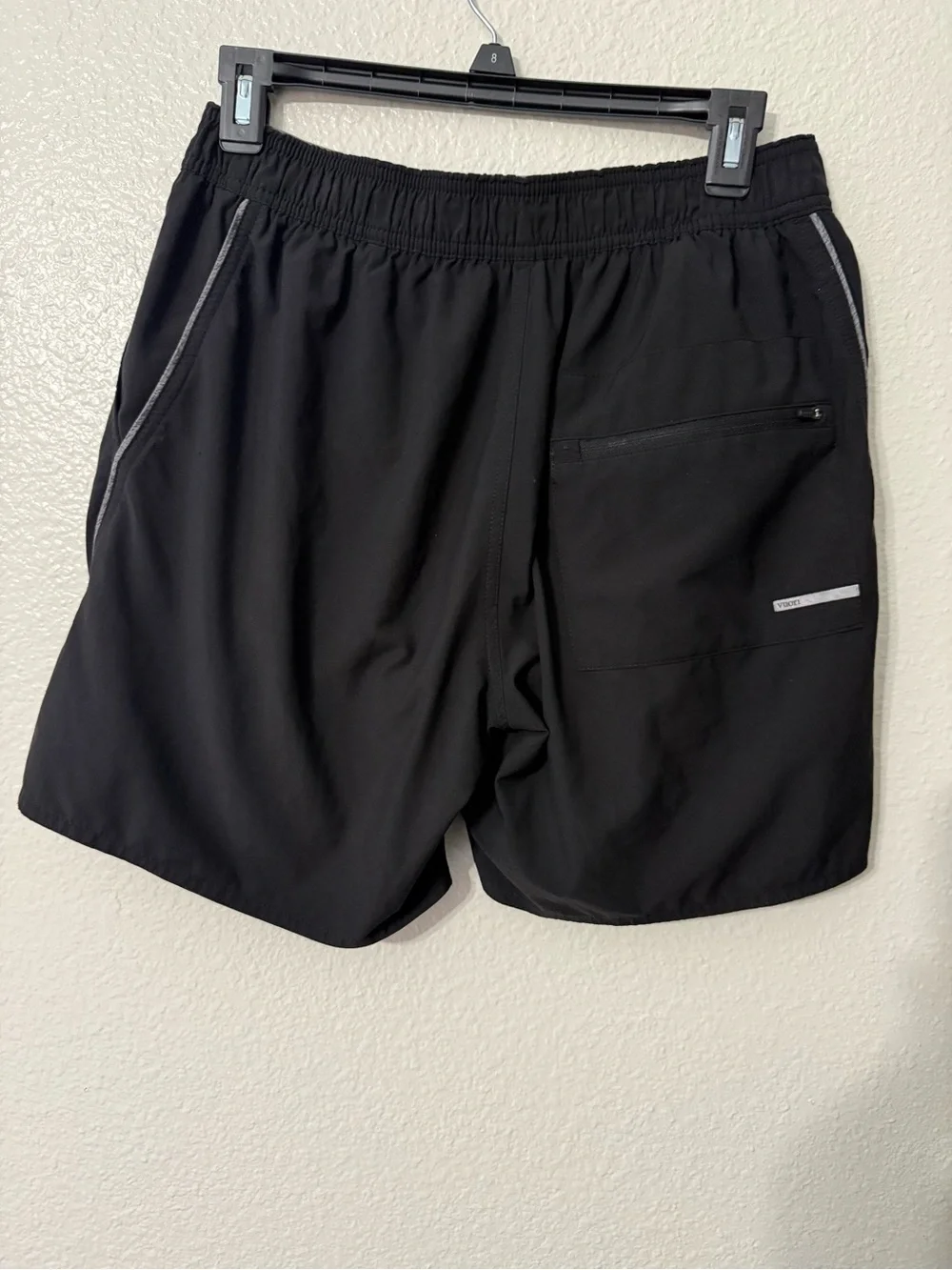Vuori Athletic Shorts Black Size Small